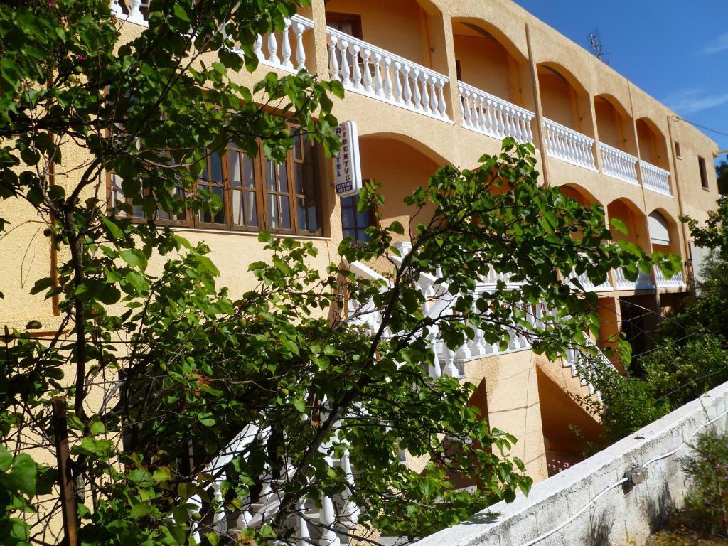 Liberty II Hotel Ajía Marína Kültér fotó